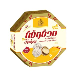 مدقوقة بحشوة الطحينية